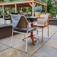 96916740_terrasstoel_twist_naturel_sfeer